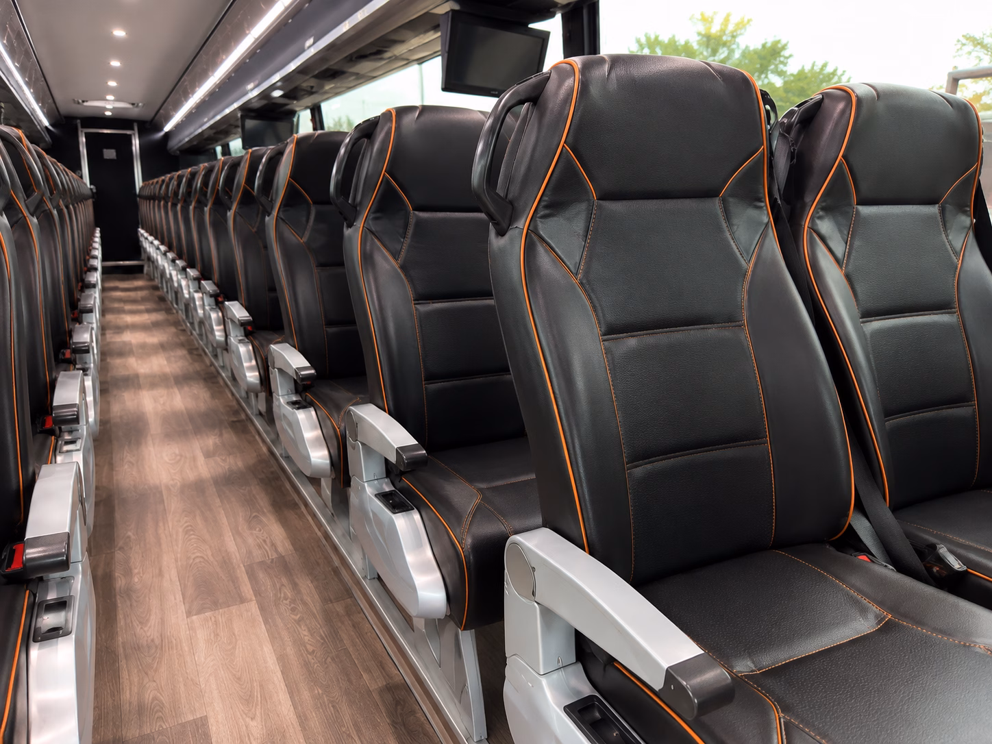 booking a bus for ojai valley inn weddings and ventura to ojai runs