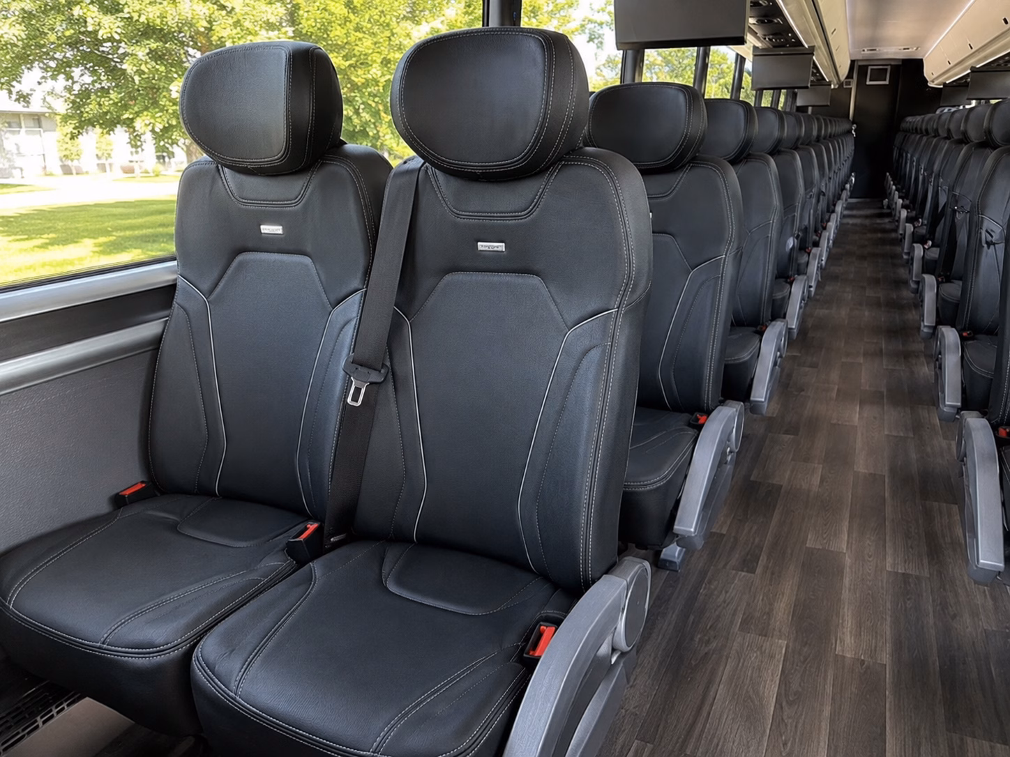how the distance and duration of your trip affect charter bus rates in ventura california