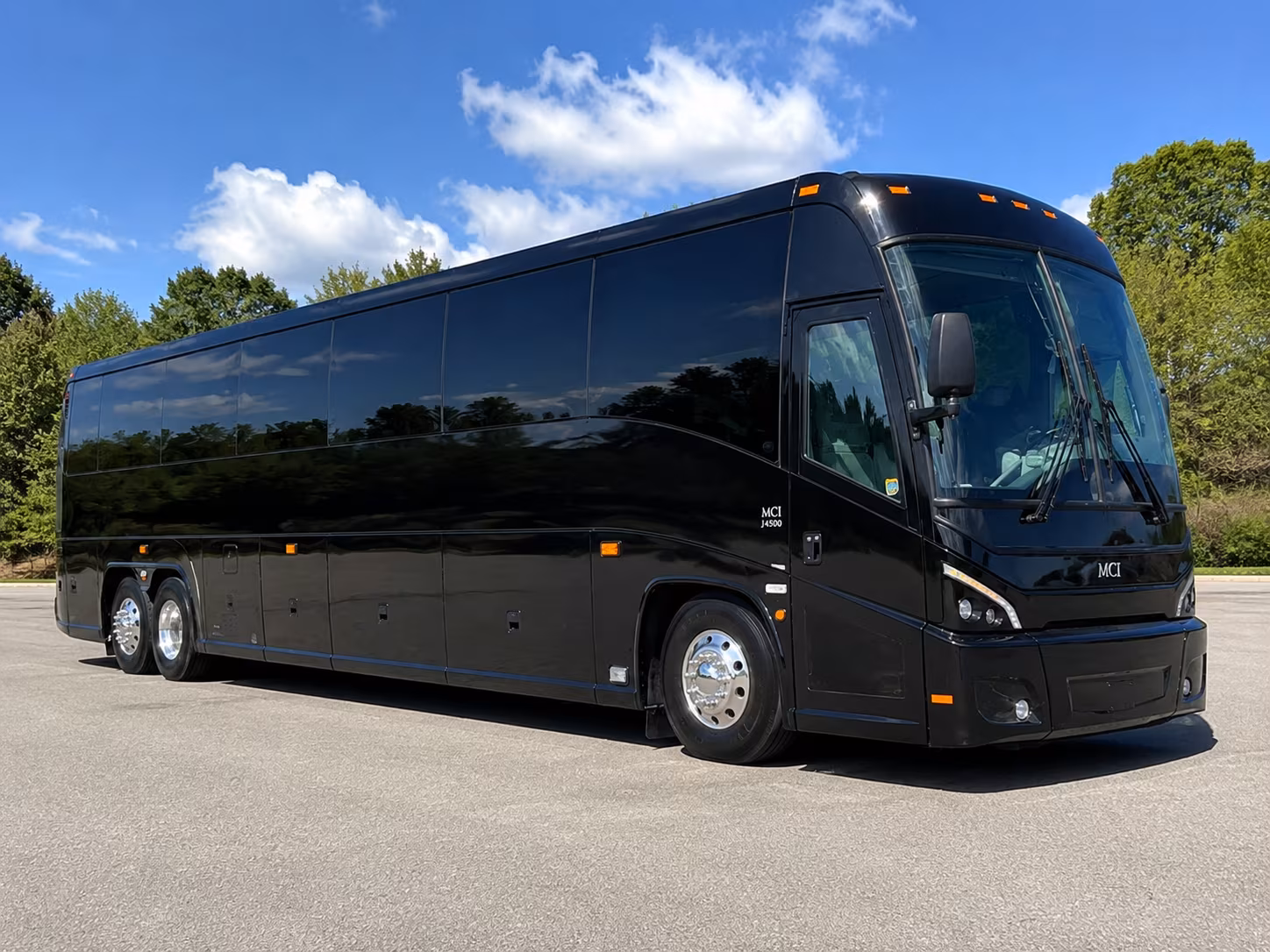 minibus rentals for smaller ventura prom groups who want a private ride