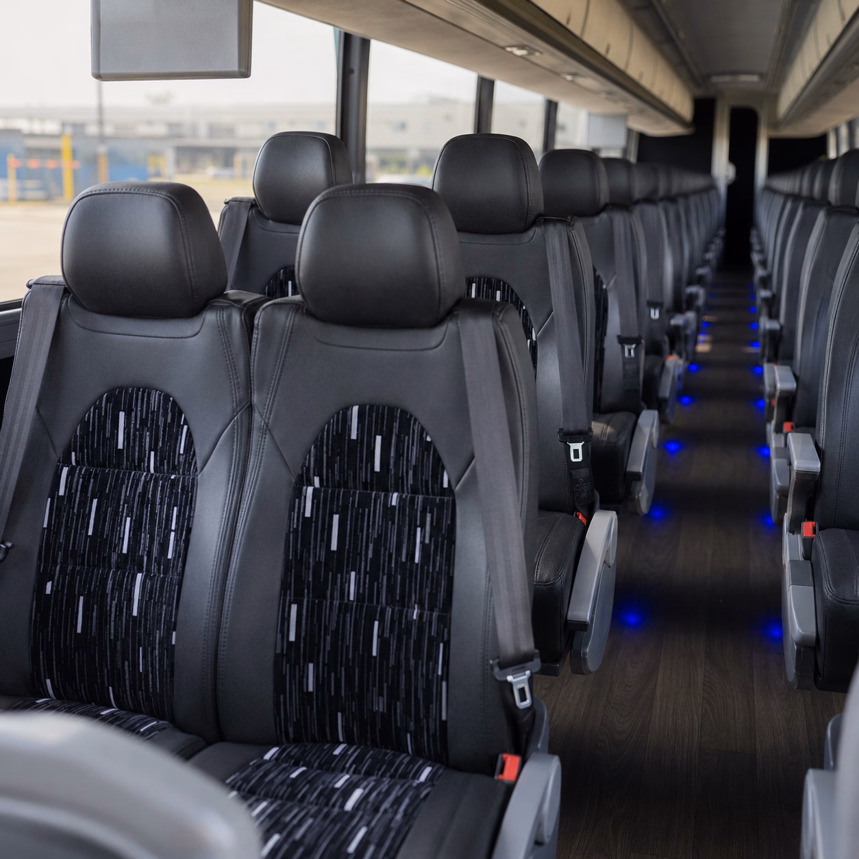venturacharter bus services